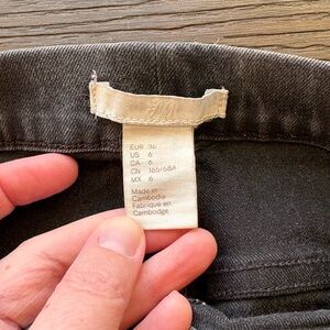 H&M Black Skinny Jeans